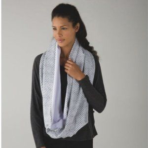 NWOT Lululemon Vinyasa Scarf *Fleece